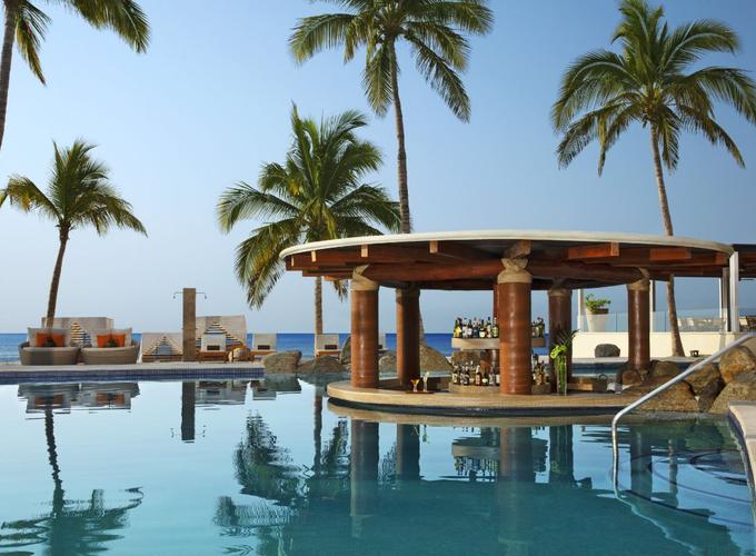 Oasis Bar  Krystal Grand® Los Cabos Oasis Bar  Krystal Grand® Los Cabos