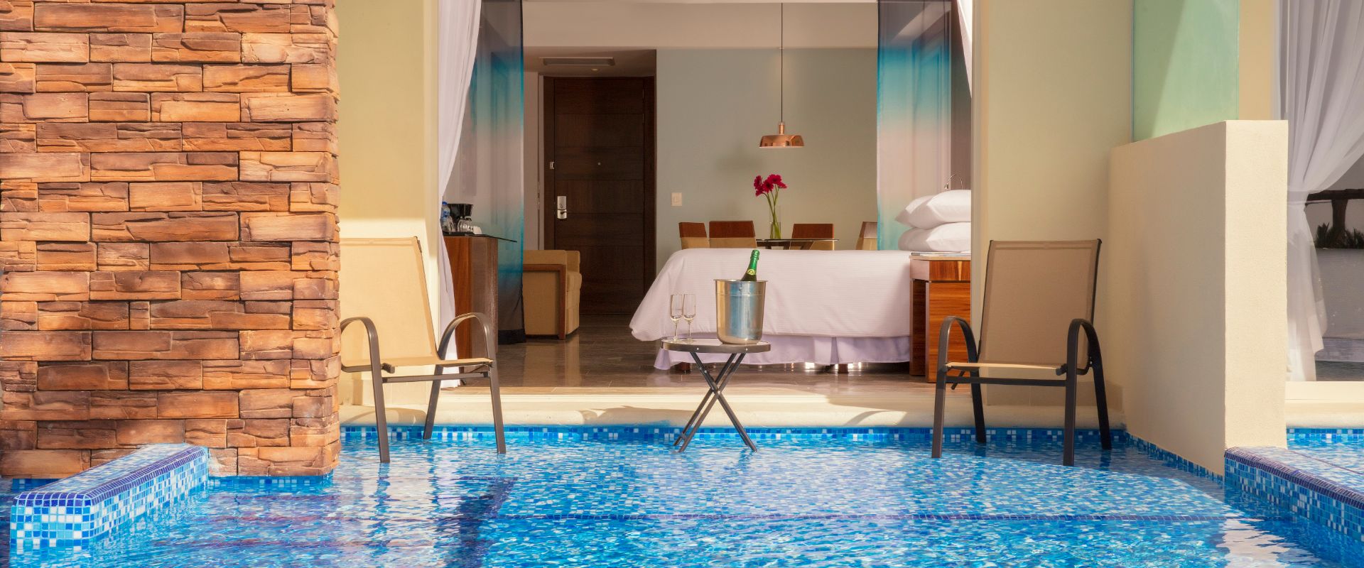   Krystal Grand® Los Cabos